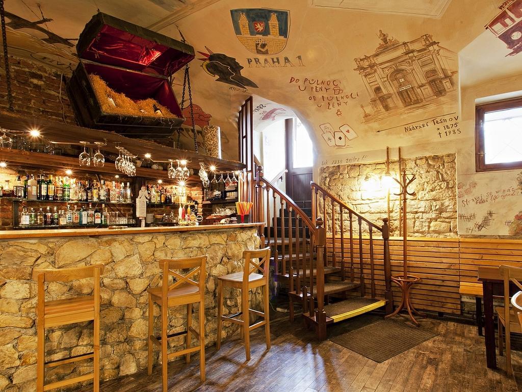 A Plus Hotel & Hostel Prague Extérieur photo