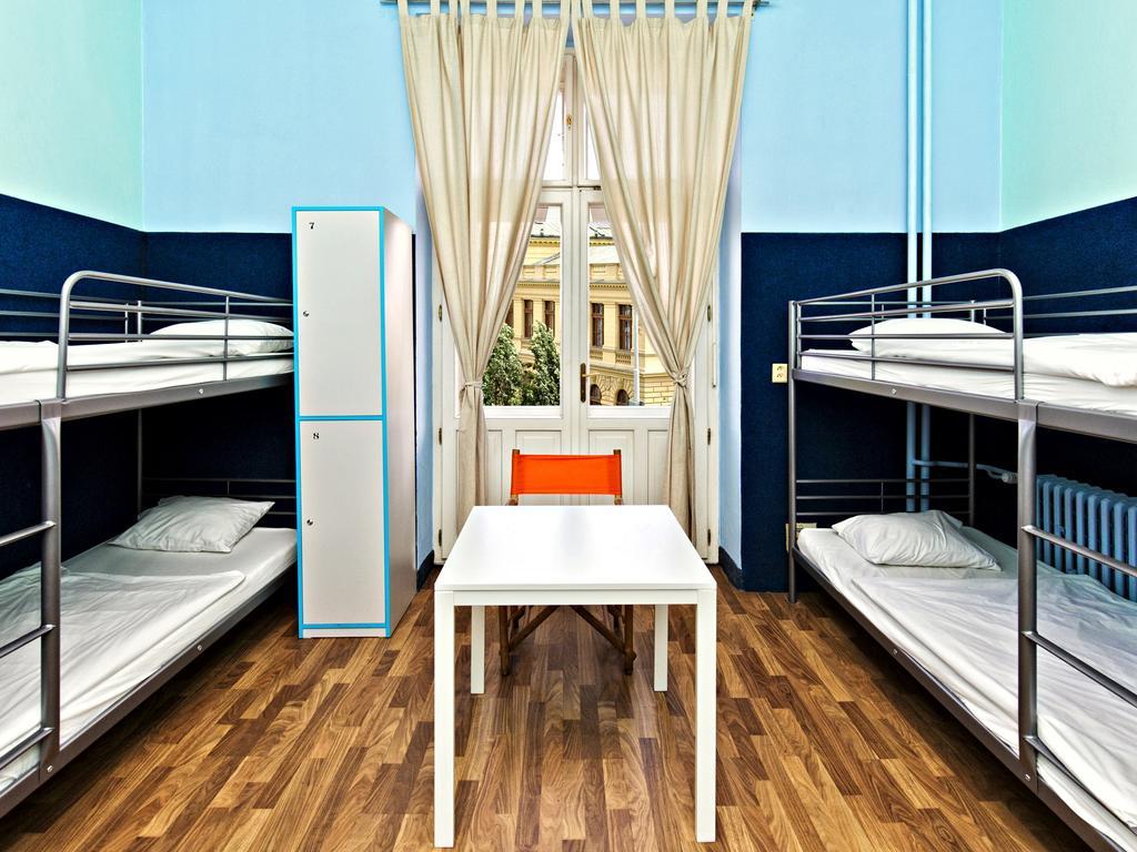A Plus Hotel & Hostel Prague Extérieur photo