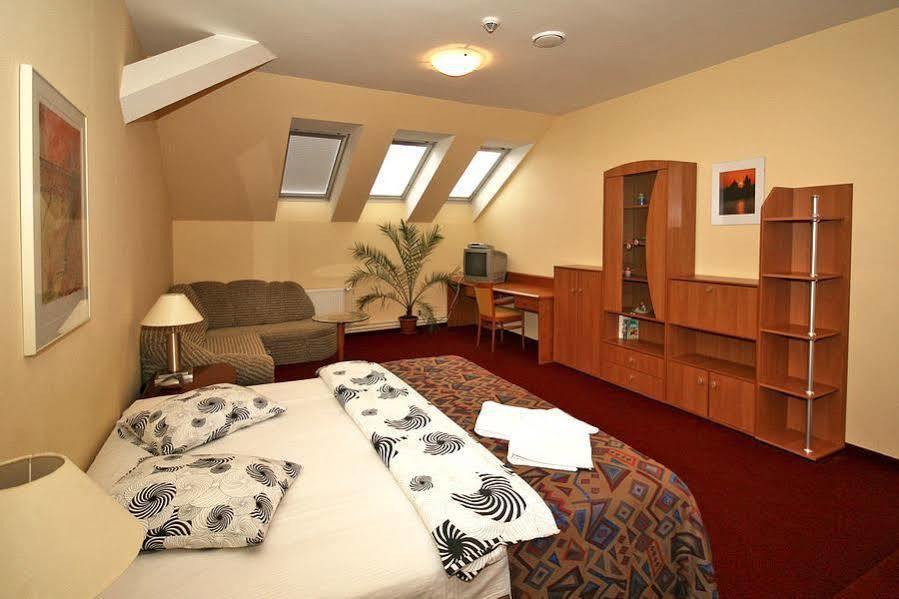 A Plus Hotel & Hostel Prague Extérieur photo